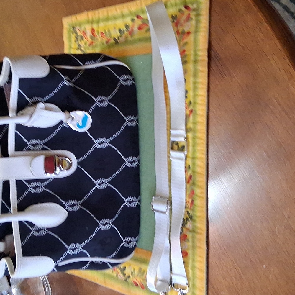 Dooney & Bourke Black and White Satchel - Picture 10 of 12
